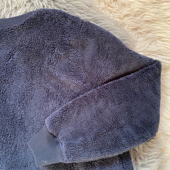 Abercrombie and Fitch Sherpa Pullover - Picture 6 of 7